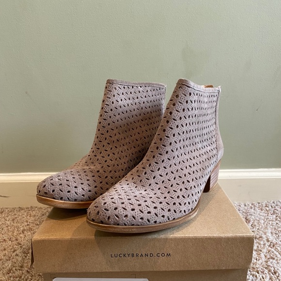 Like New~ Lucky Brand “Bergyn” perforated bootie - Picture 2 of 10